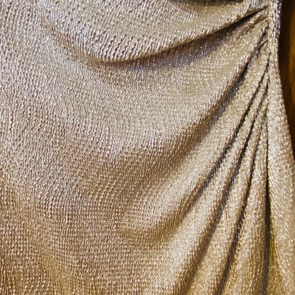 Chaps Size 8 Woman’s Dress. Sleeveless, Knee Length, V-neck. Color is Gold. - Picture 3 of 5